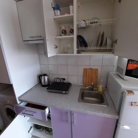 Квартира Возле Радмир Ул.Чернивецкая 5В Charkov Buitenkant foto